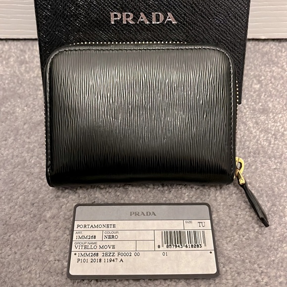 Authentic Prada Zip Around Coin Purse - Picture 6 of 8